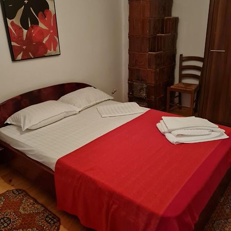 Vila Margareta Curtea de Argeş Chambre photo